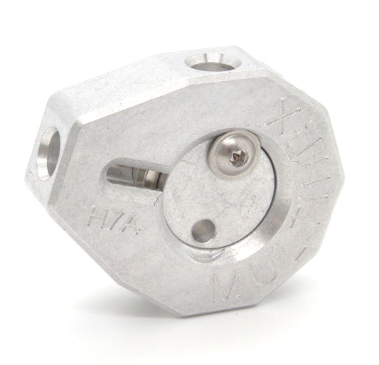 Multihex H7A: Erweiterung für Makita Akkuschrauber. Aluminium-Halter mit Platz für 7 Bits und einen Bithalter. Magnetische Befestigung der Bits. Zusätzliche Sicherung des Bithalters durch ein Druckstück. Formschlüssige Montage am Akkuschrauber. Montage freiwählbar und jederzeit änderbar.SKU:100107120023